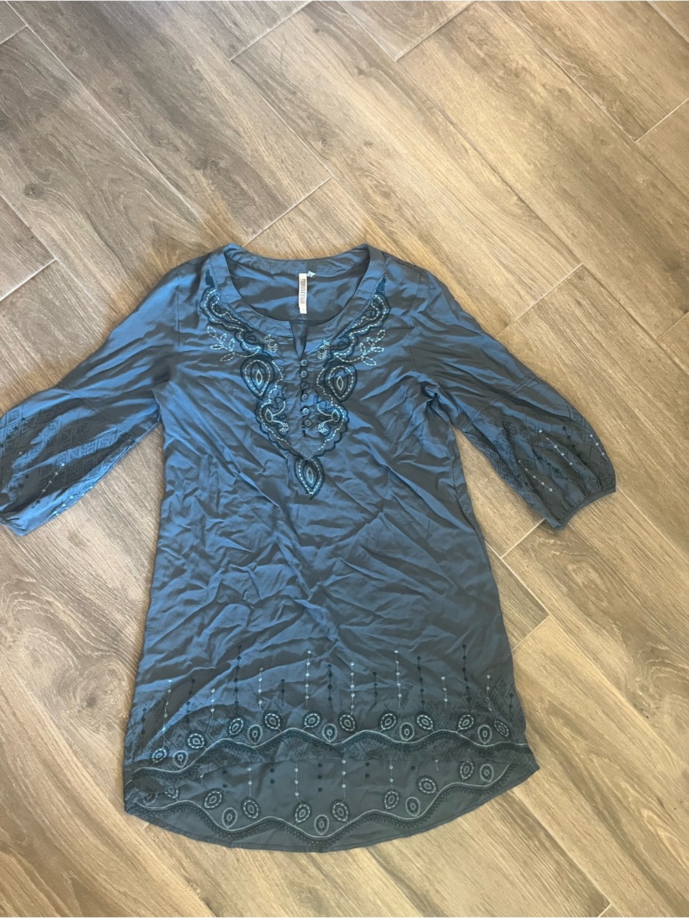 Monoreno Teal Embroidered Women's Tunic